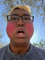 black_skin blonde_hair buff character:hunky character:vinluv muscular nate_higger's_distant_cousin_(cape_rrackers) pink_cheeks subvariant:hunky_twink_sex_machine video // 480x640, 6s // 5.3MB